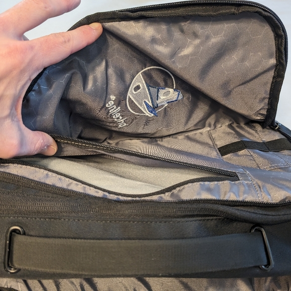 OGIO Convert Pack - Picture 5 of 8